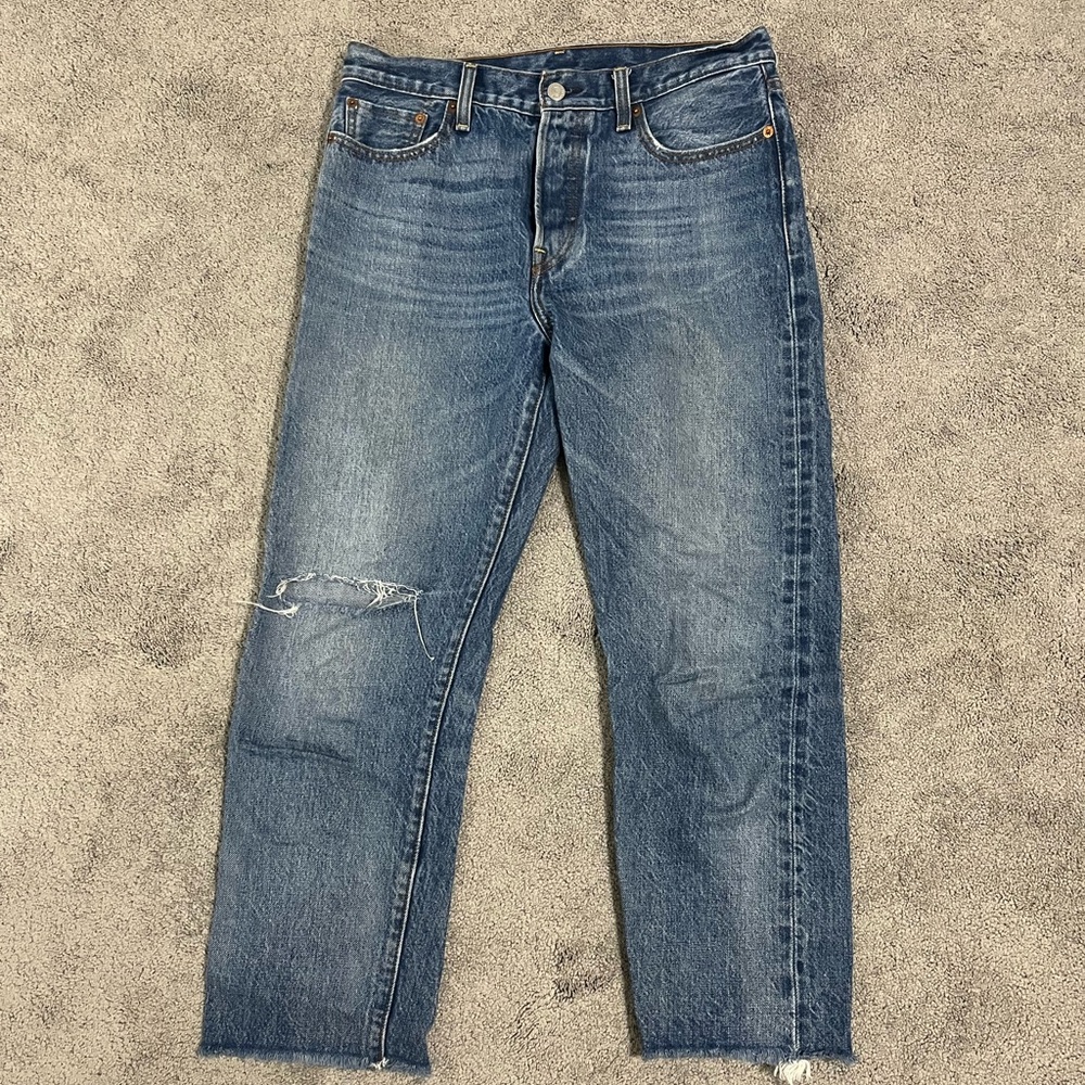 Levi’s high rise cropped vintage straight leg denim jeans